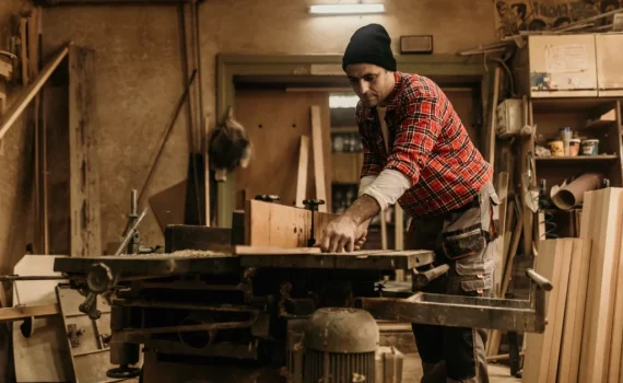 Carpenter-Service-1024x683